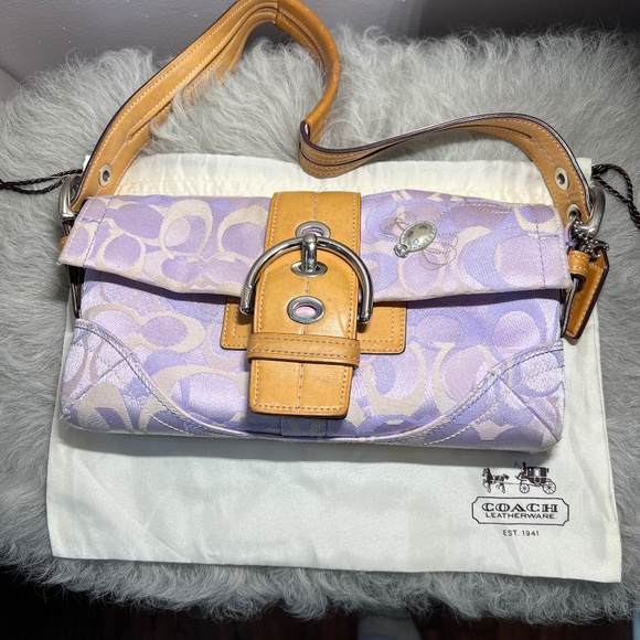 Coach Soho Bee Collection, small flap shoulder bag - Picture 1 of 13